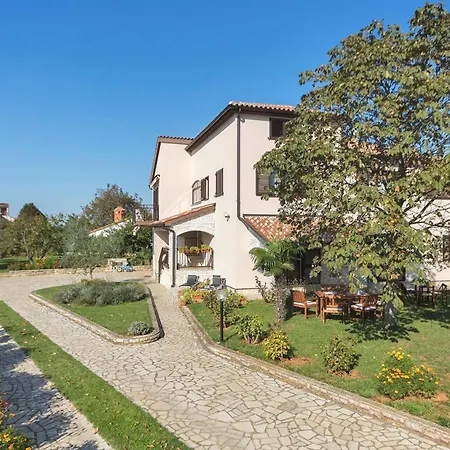 With Parking Space Valbandon, Fazana - 27704 Daire *